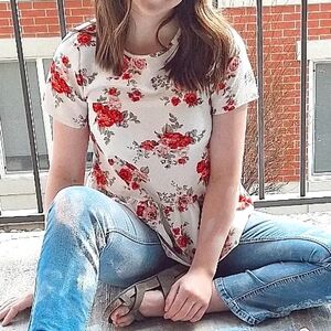 Womens floral ruffle top